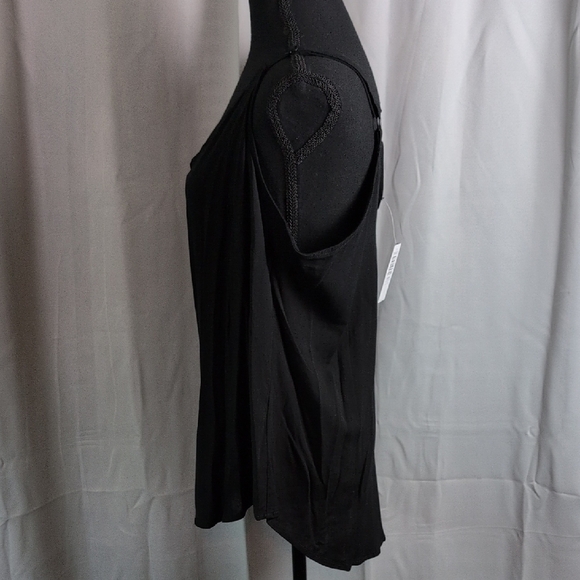 Torrid Black Relaxed Tank Top. NWT. Large - Picture 3 of 8